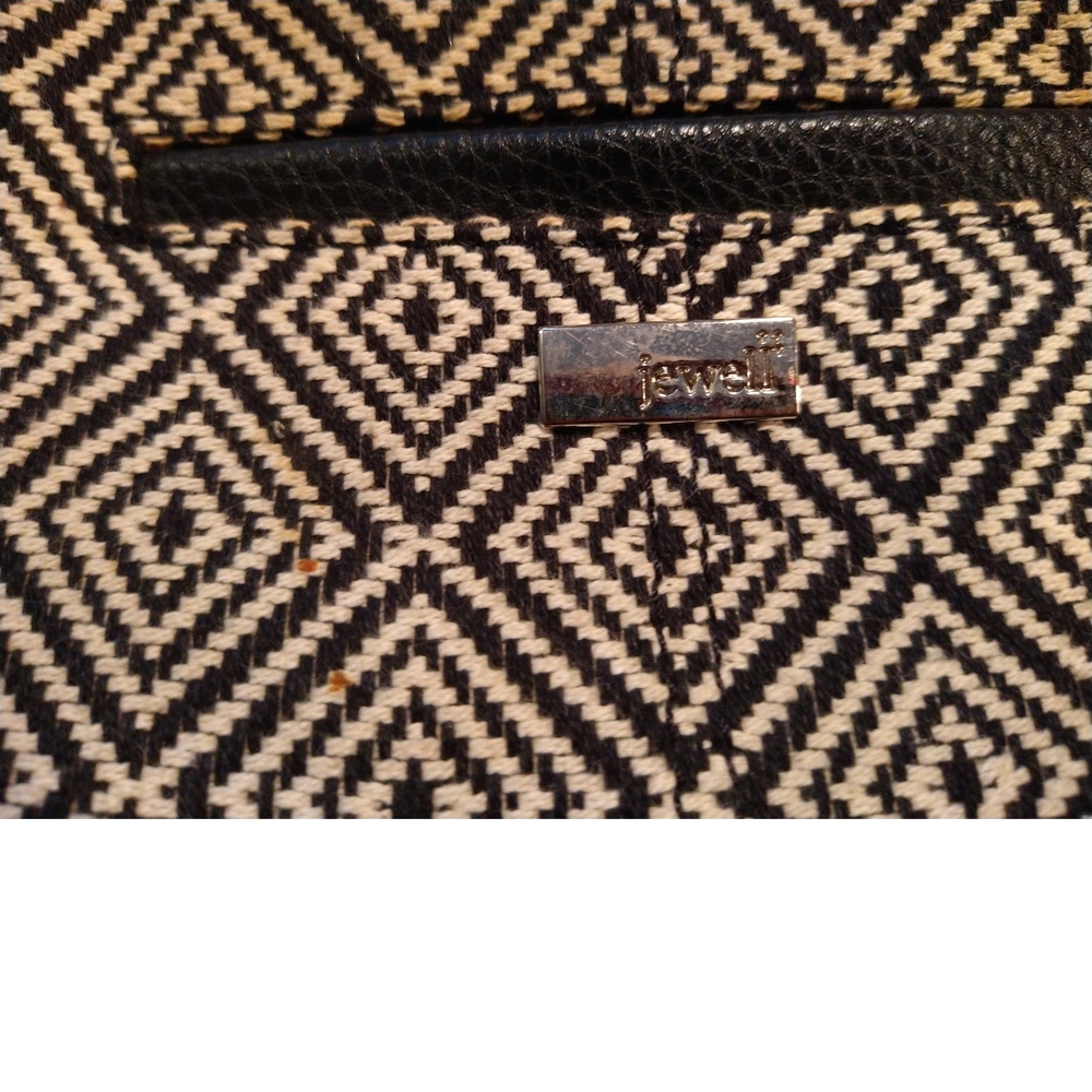 VERY NICE JEWELL BY THIRTY ONE BLACK & WHITE HANDBAG - NICE - Picture 2 of 8
